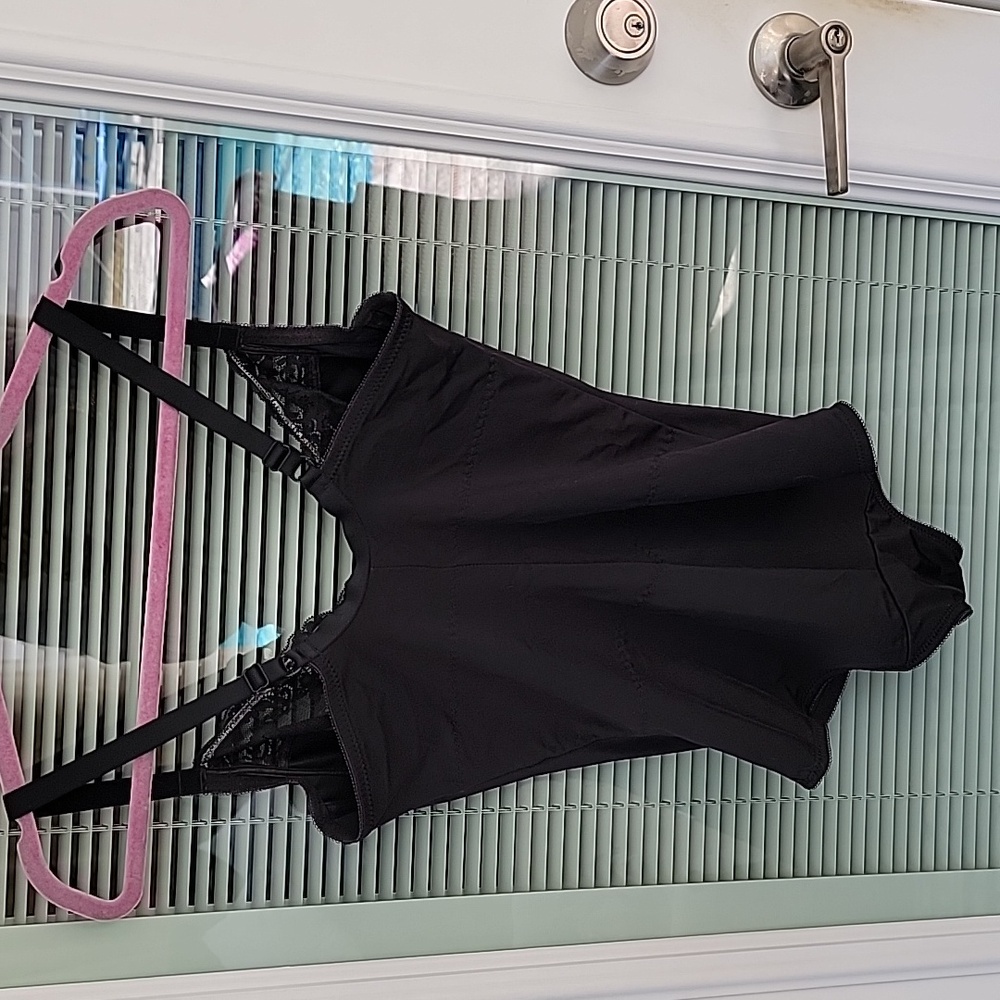 Maidenform Shapewear Bodysuit With Built In Underwire Bra Sz 36 C Black - Picture 4 of 15